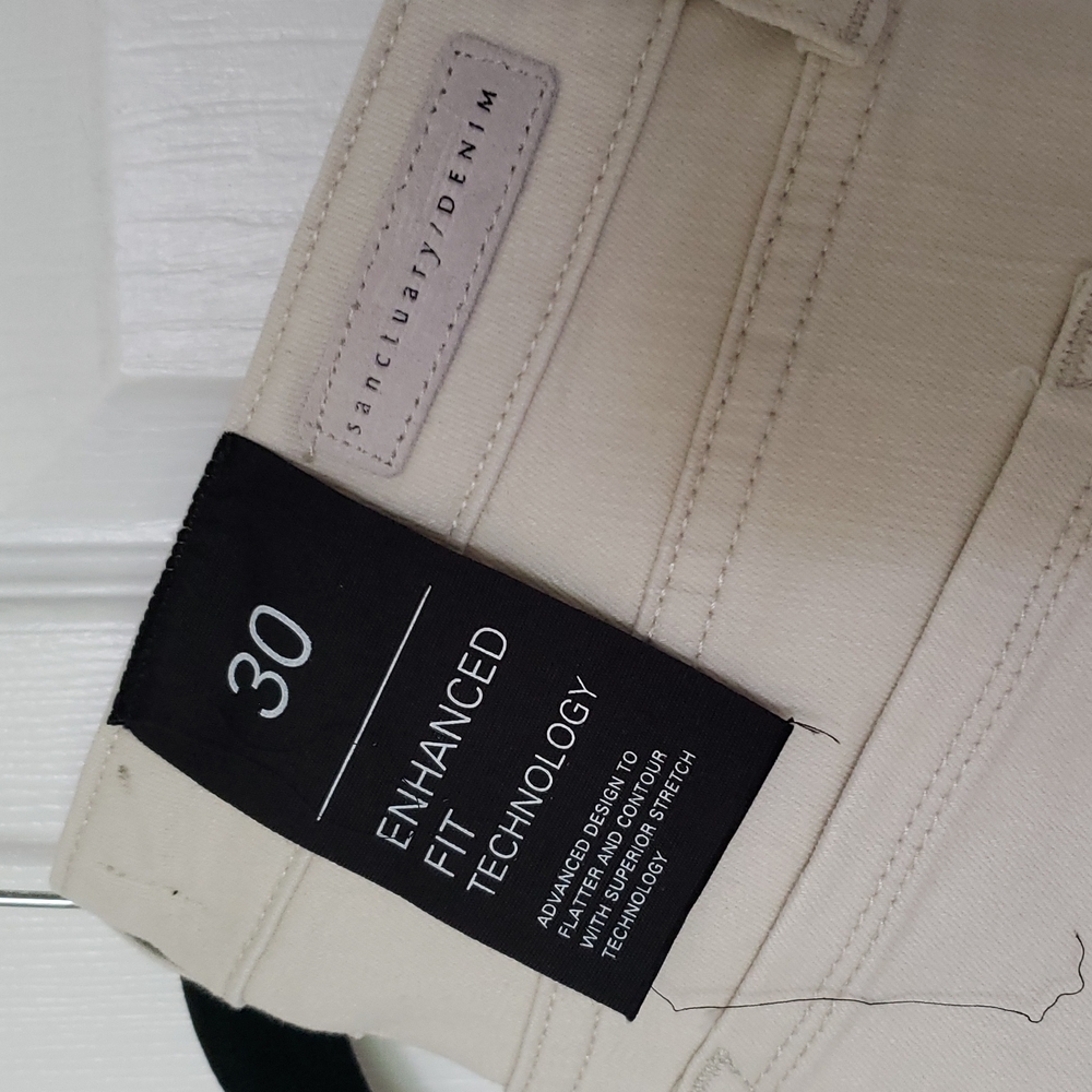 WINTER WHITE SANCTUARY ANKLE SKINNY HIGH RISE